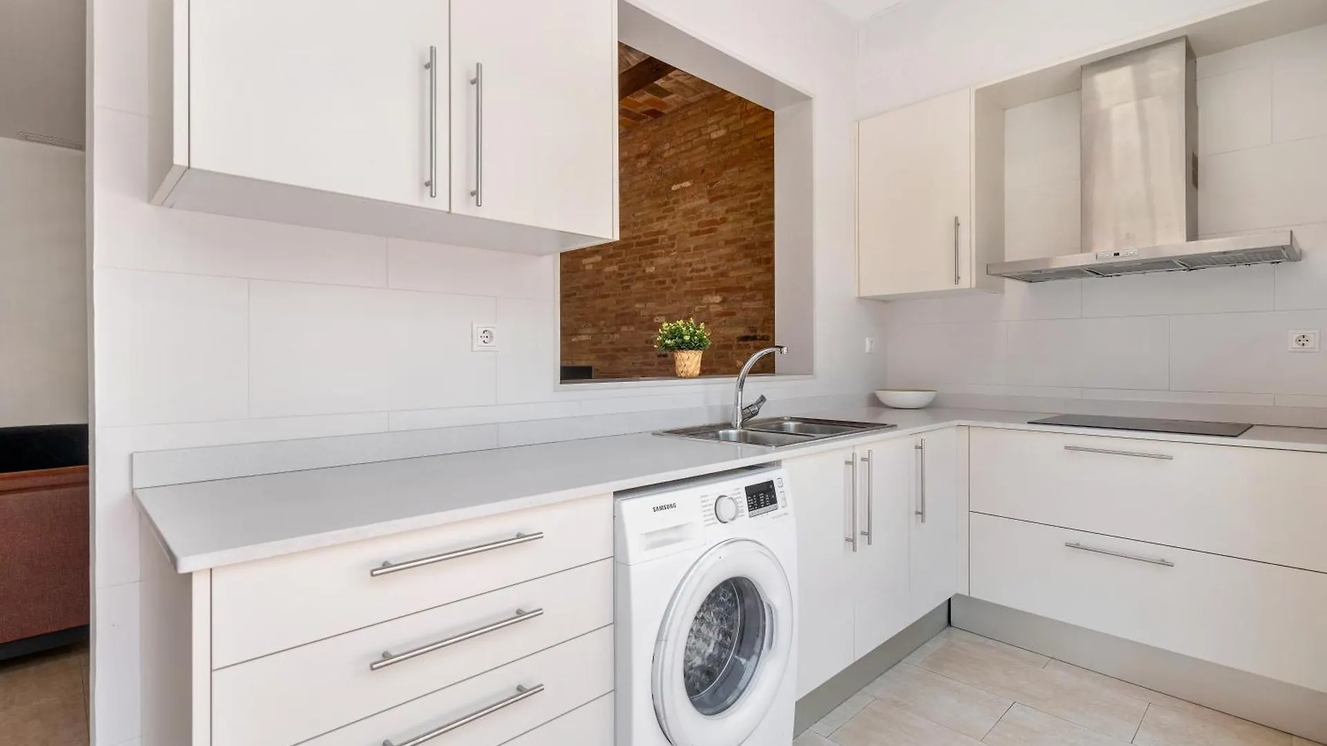 Grcia Charm Sunlit Terrace, Ac & Exposed Brick Apartment Barcelona 0*,
